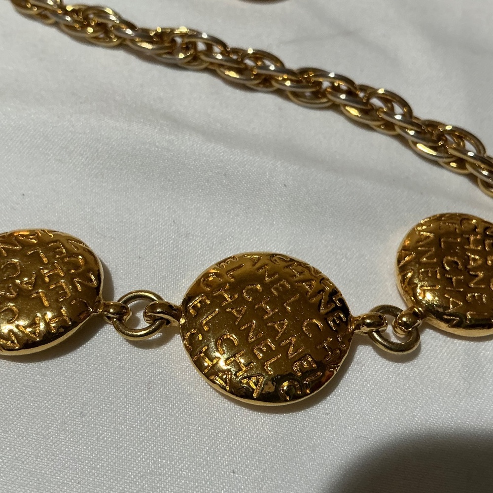 Chanel Vintage Mademoiselle station gold necklace - Picture 6 of 9